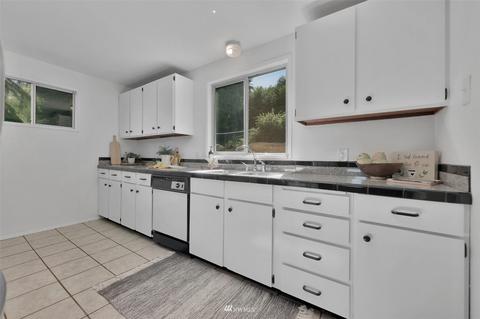 4606 S 4th Ave, Everett, WA 98203 photo 13