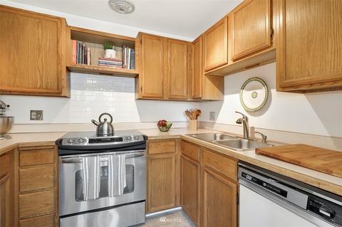 731 N 94th St #5, Seattle, WA 98103 photo 13