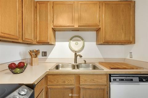 731 N 94th St #5, Seattle, WA 98103 photo 15