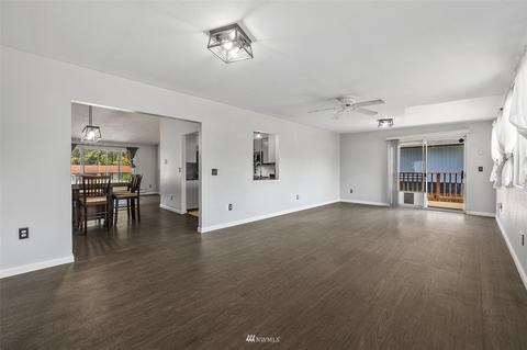 914 194th Street Ct E, Spanaway, WA 98387 photo 12
