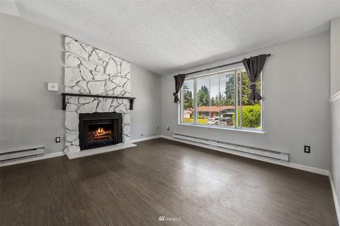 914 194th Street Ct E, Spanaway, WA 98387 photo 3