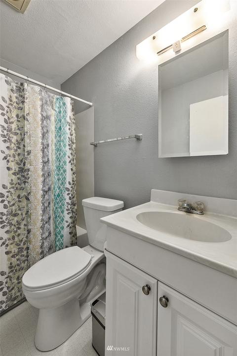 914 194th Street Ct E, Spanaway, WA 98387 photo 19