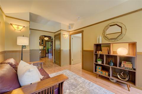 545 N 67th St, Seattle, WA 98103 photo 23