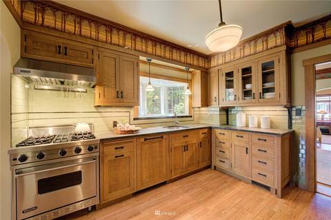 545 N 67th St, Seattle, WA 98103 photo 14
