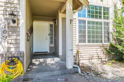 109 Burr St NE, Orting, WA 98360 photo 5