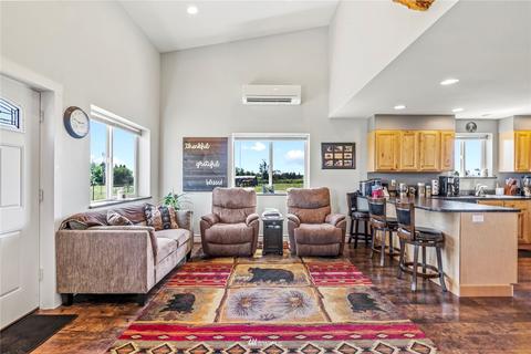 1380 Middle Fork Rd, Onalaska, WA 98570 photo 2