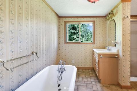 4266 Deming Rd, Everson, WA 98247 photo 16