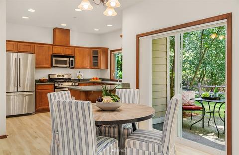 21350 11th Dr SE, Bothell, WA 98021 photo 4