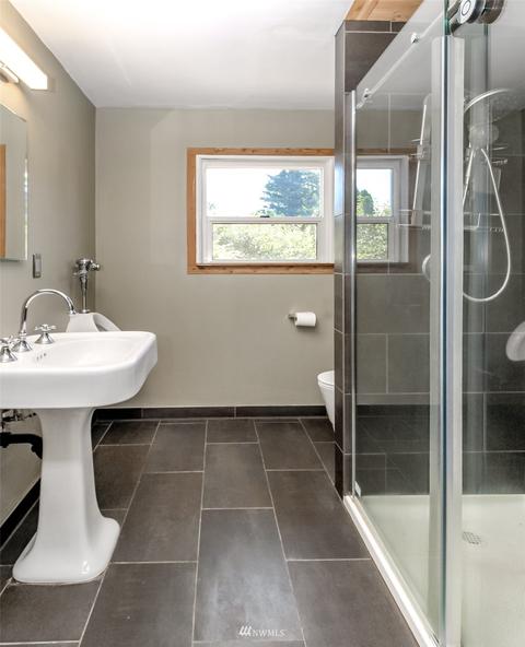 1644 Mchugh Ave, Enumclaw, WA 98022 photo 12