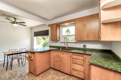 1644 Mchugh Ave, Enumclaw, WA 98022 photo 4