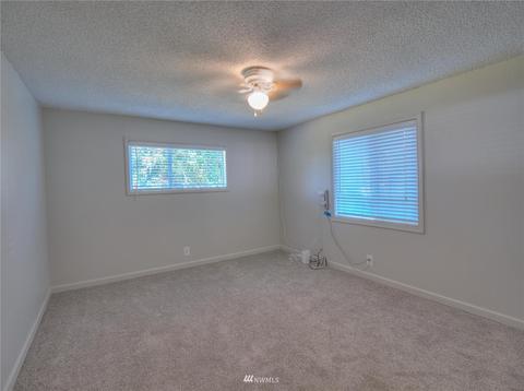 1930 Lowell Ave, Enumclaw, WA 98022 photo 15