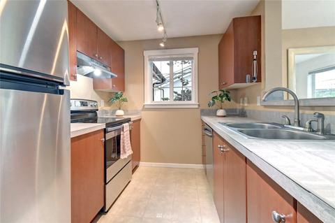 12404 E Gibson Rd #N301, Everett, WA 98204 photo 6