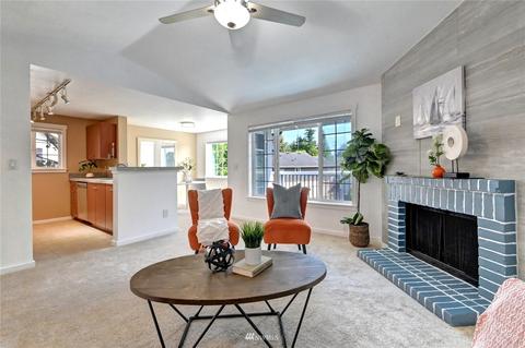 12404 E Gibson Rd #N301, Everett, WA 98204 photo 2