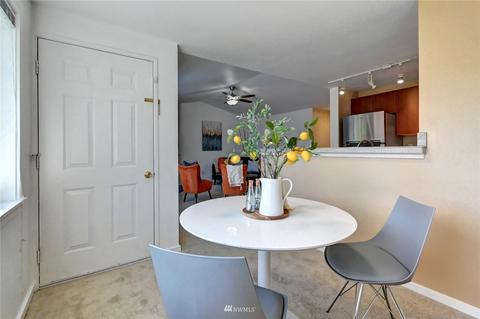 12404 E Gibson Rd #N301, Everett, WA 98204 photo 8