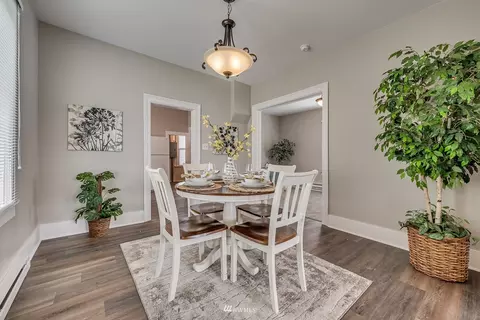 2006 Rockefeller Ave, Everett, WA 98201 photo 13