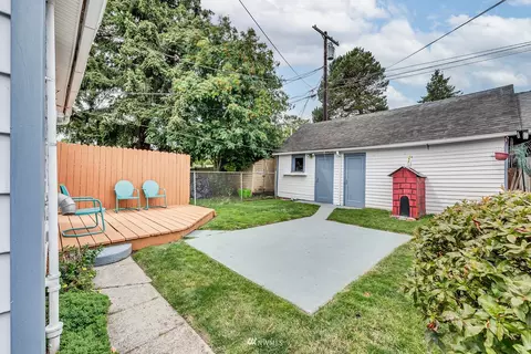 2006 Rockefeller Ave, Everett, WA 98201 photo 5