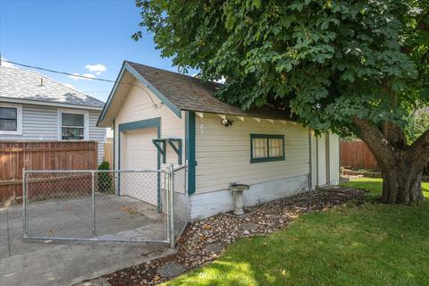 2328 E Diamond Ave, Spokane, WA 99207 photo 21