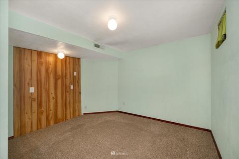 2328 E Diamond Ave, Spokane, WA 99207 photo 19