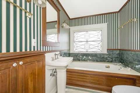 415 17th Ave E, Seattle, WA 98112 photo 19