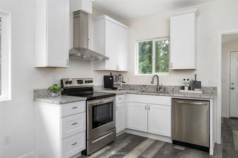 515 E Maple St, Centralia, WA 98531 photo 6