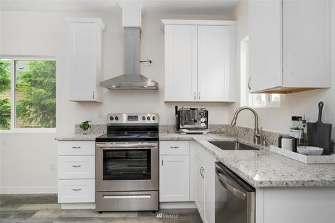 515 E Maple St, Centralia, WA 98531 photo 8