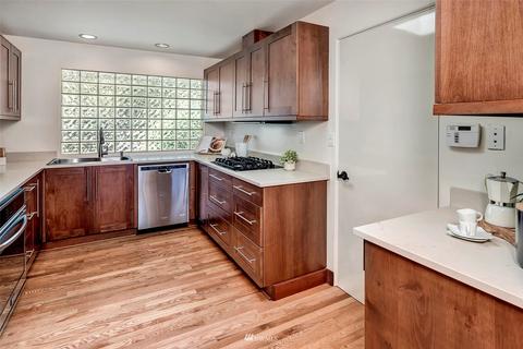 16242 Bothell Way NE, Lake Forest Park, WA 98155 photo 17