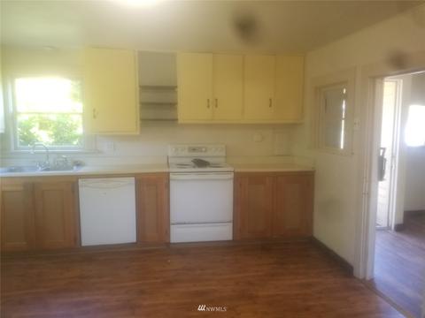1120 SE Front St, Winlock, WA 98596 photo 7