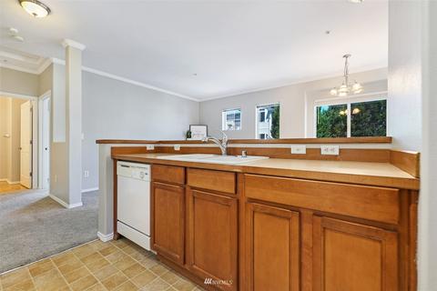 14915 38th Dr SE #2044, Bothell, WA 98012 photo 13