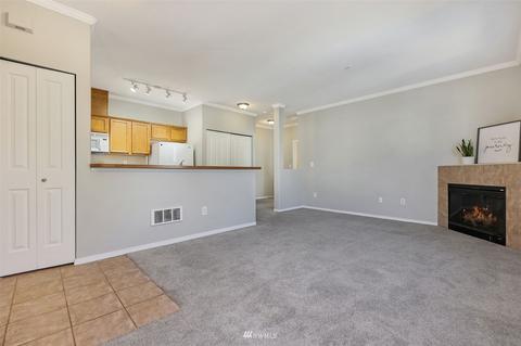 14915 38th Dr SE #2044, Bothell, WA 98012 photo 7