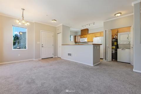 14915 38th Dr SE #2044, Bothell, WA 98012 photo 9
