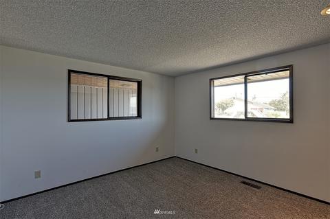 2832 Medora Way, Everett, WA 98201 photo 10