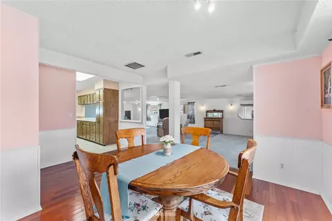 Dining - 22 Miller Rd, Chelan, WA 98816 photo 1 of 1