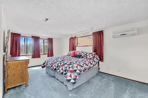 Bedroom - 22 Miller Rd, Chelan, WA 98816 photo 2 of 4