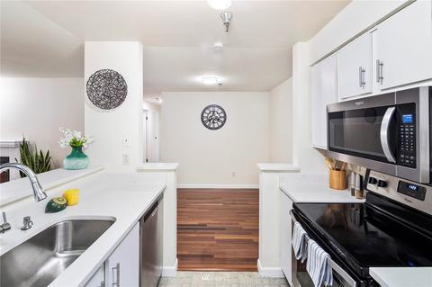 215 100th St SW #D102, Everett, WA 98204 photo 11