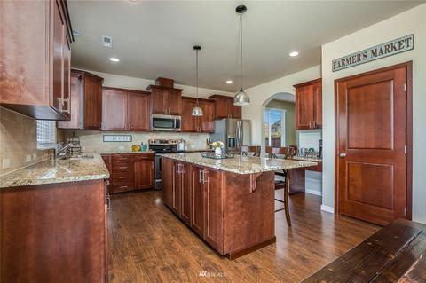 301 Balmer St SW, Orting, WA 98360 photo 12