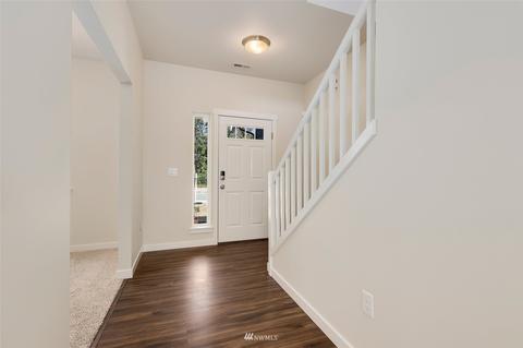 709 10th St, Sultan, WA 98294 photo 2