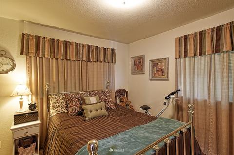 5902 S 2nd Ave, Everett, WA 98208 photo 23