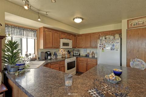 5902 S 2nd Ave, Everett, WA 98208 photo 16