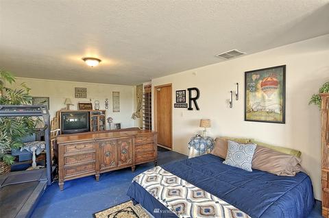5902 S 2nd Ave, Everett, WA 98208 photo 37