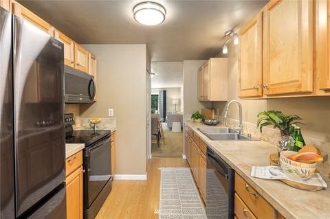 21527 4th Ave W #C44, Bothell, WA 98021 photo 5
