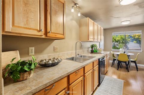21527 4th Ave W #C44, Bothell, WA 98021 photo 8