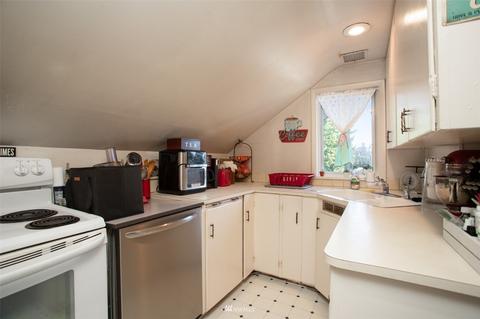 1016 Thompson St, Sumner, WA 98390 photo 27