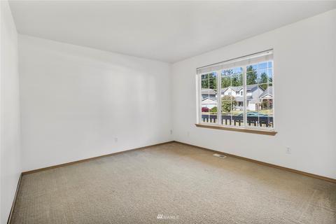 21906 65th Avenue Ct E, Spanaway, WA 98387 photo 6