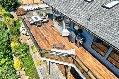 821 Sprague St, Edmonds, WA 98020 photo 2