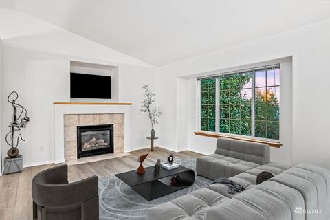 1401 E Casino Rd, Everett, WA 98203 photo 4