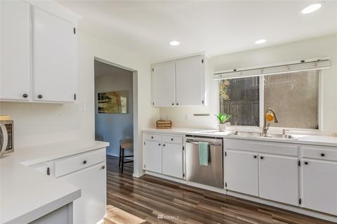 20519 11th Dr SE, Bothell, WA 98012 photo 9