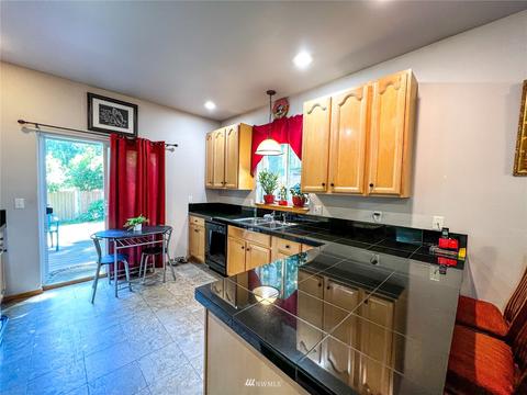6256 Shamrock Rd, Maple Falls, WA 98266 photo 12