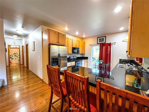 6256 Shamrock Rd, Maple Falls, WA 98266 photo 11