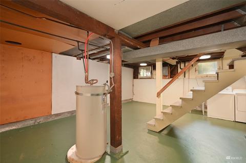 2113 N 40th St, Seattle, WA 98103 photo 29