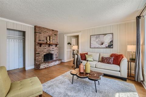 19125 Grannis Rd, Bothell, WA 98012 photo 2